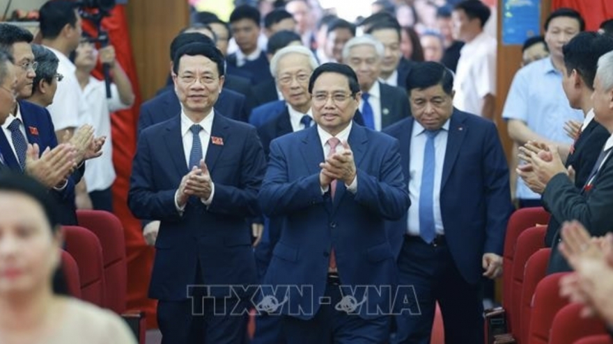 Each official of Ministry of Science and Technology must be pioneer in own field